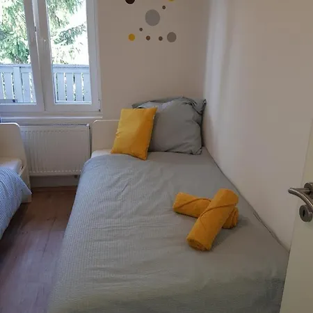 3 Zimmer Apartment In Duisburg 뒤스부르크