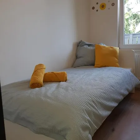 아파트 3 Zimmer Apartment In Duisburg *
