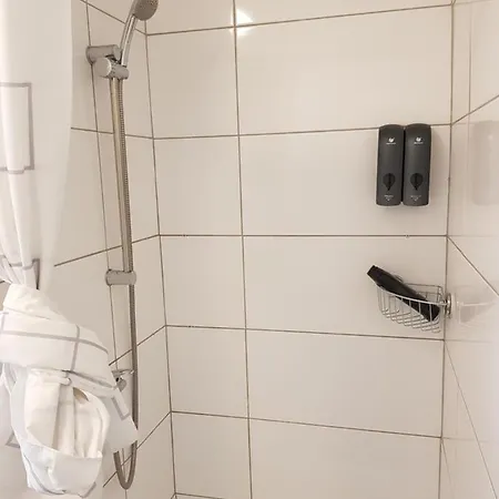 3 Zimmer Apartment In Duisburg 아파트 뒤스부르크
